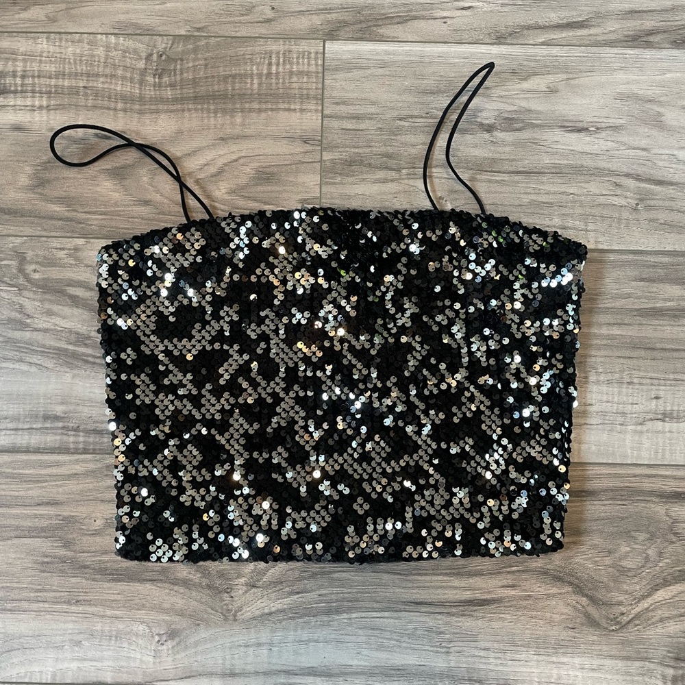 Garage cropped sequin top NWT
